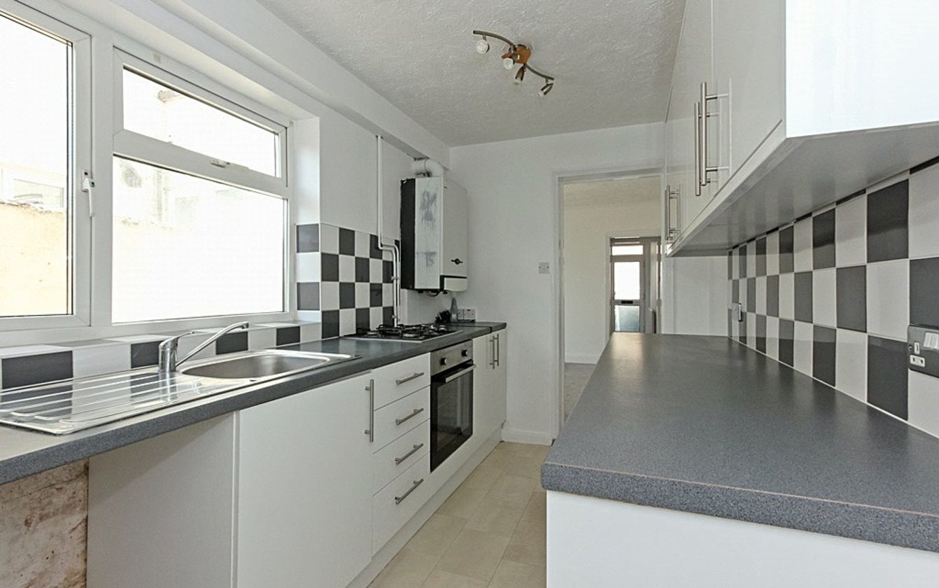 Cowper Road, Sittingbourne, Kent, ME10, 3994, image-11 - Quealy & Co