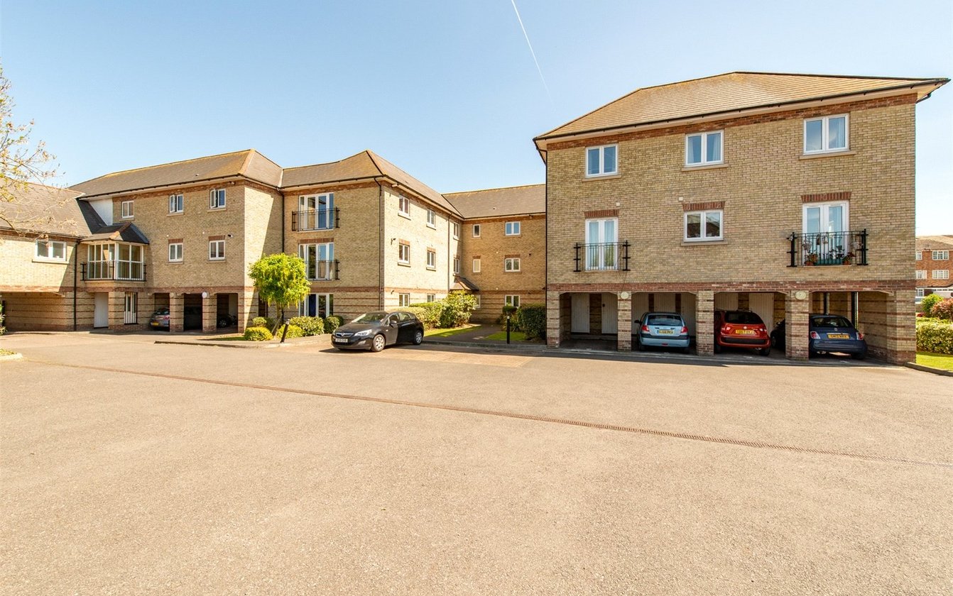 1 Bedroom flat/apartment to rent in Watermill Mews, Church Street