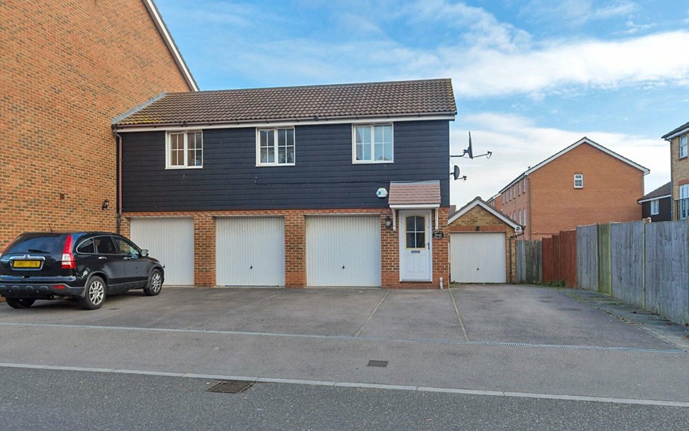 Emerald Crescent, Sittingbourne, Kent, ME10, 4033, image-1 - Quealy & Co