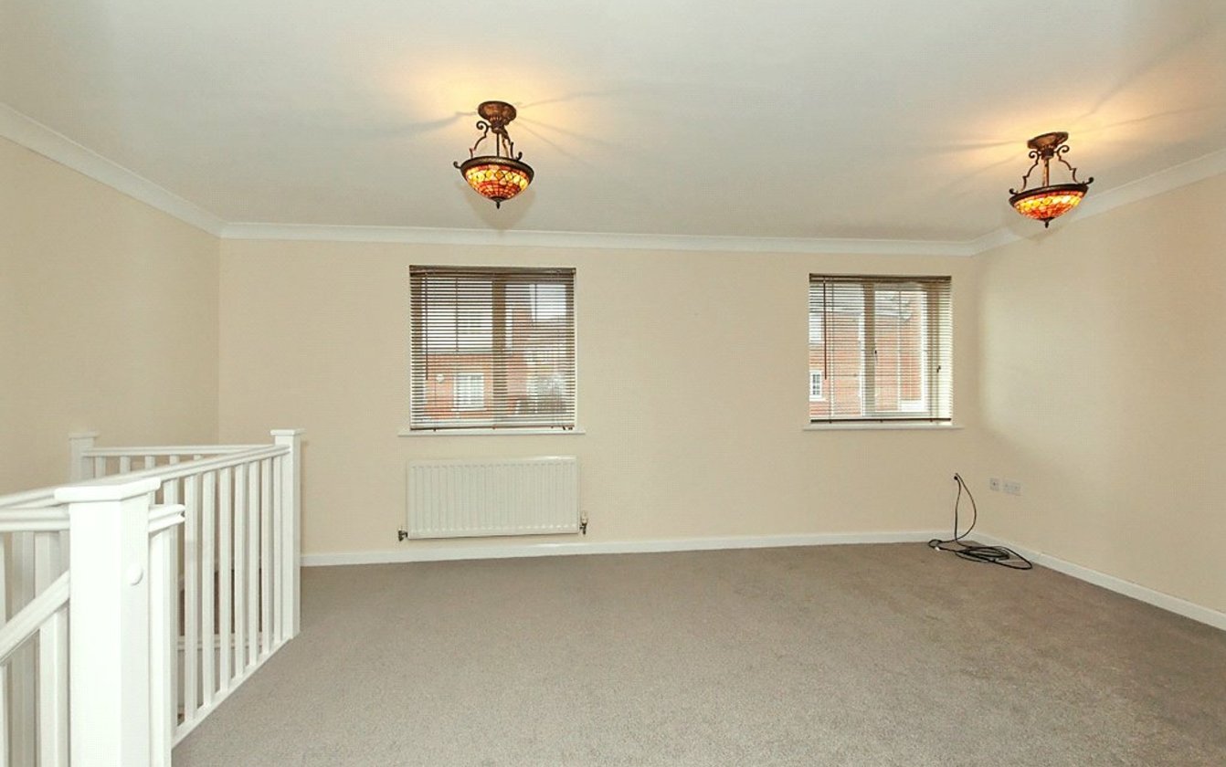 Emerald Crescent, Sittingbourne, Kent, ME10, 4033, image-3 - Quealy & Co