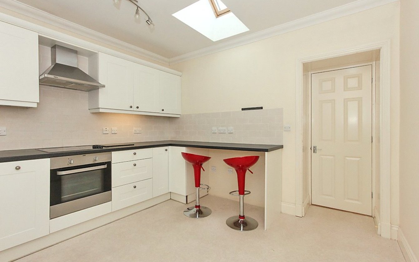 2 Bedroom flat/apartment to rent in Chesley Oast, Bull Lane