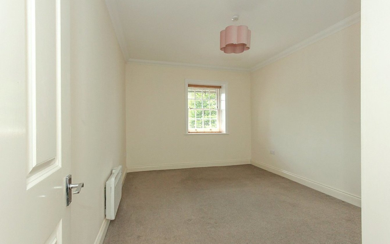 2 Bedroom flat/apartment to rent in Chesley Oast, Bull Lane