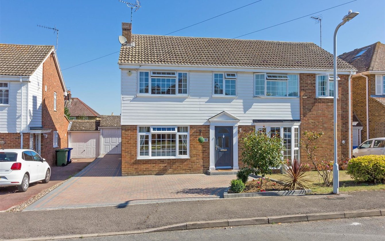 Doubleday Drive, Bapchild, Sittingbourne, Kent, ME9, 4205, image-1 - Quealy & Co