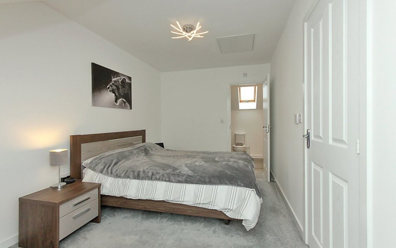 Hop Garden Crescent, Newington, Sittingbourne, ME9, 4378, image-9 - Quealy & Co