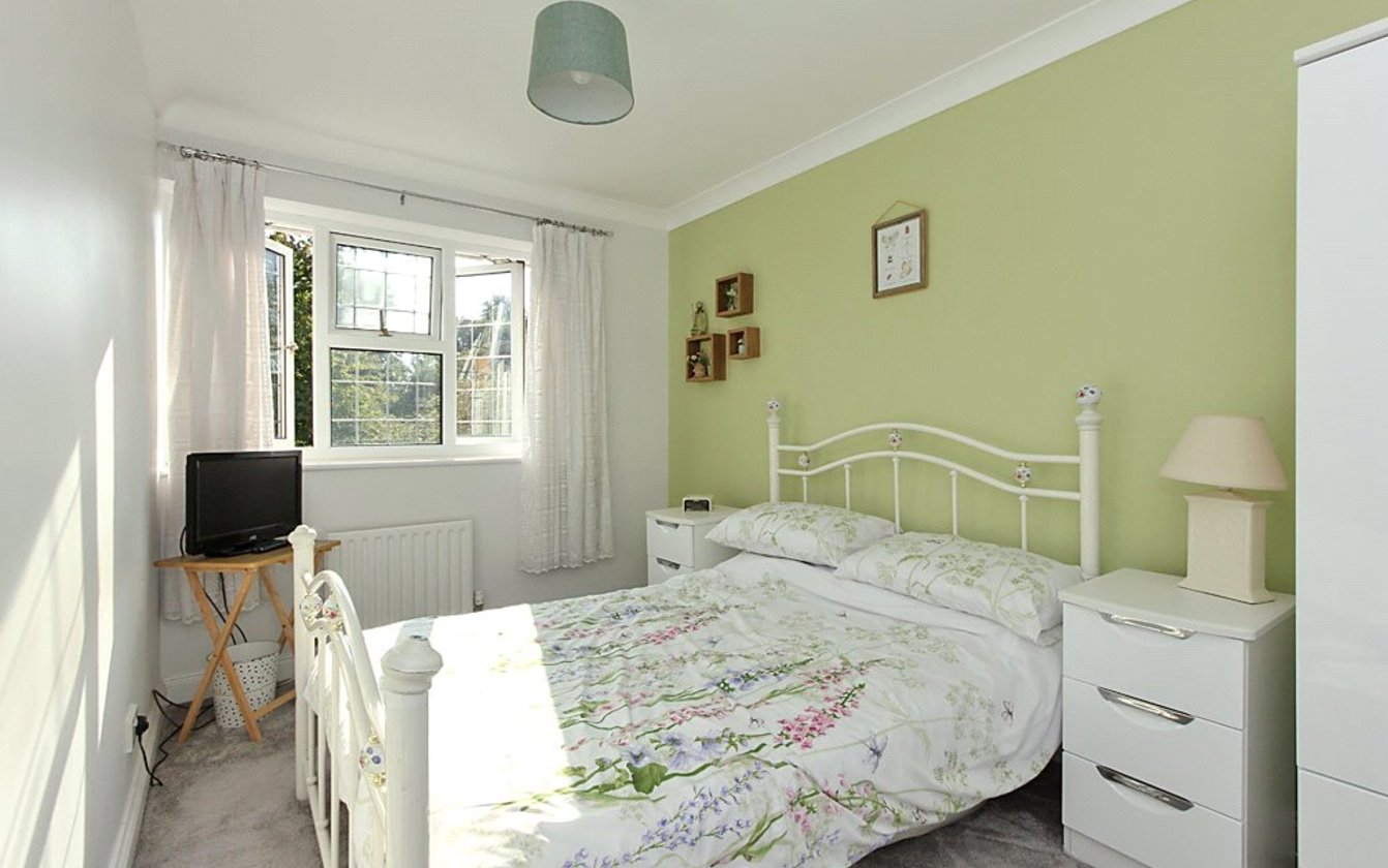 Vaughan Drive, Kemsley, Sittingbourne, ME10, 4386, image-4 - Quealy & Co