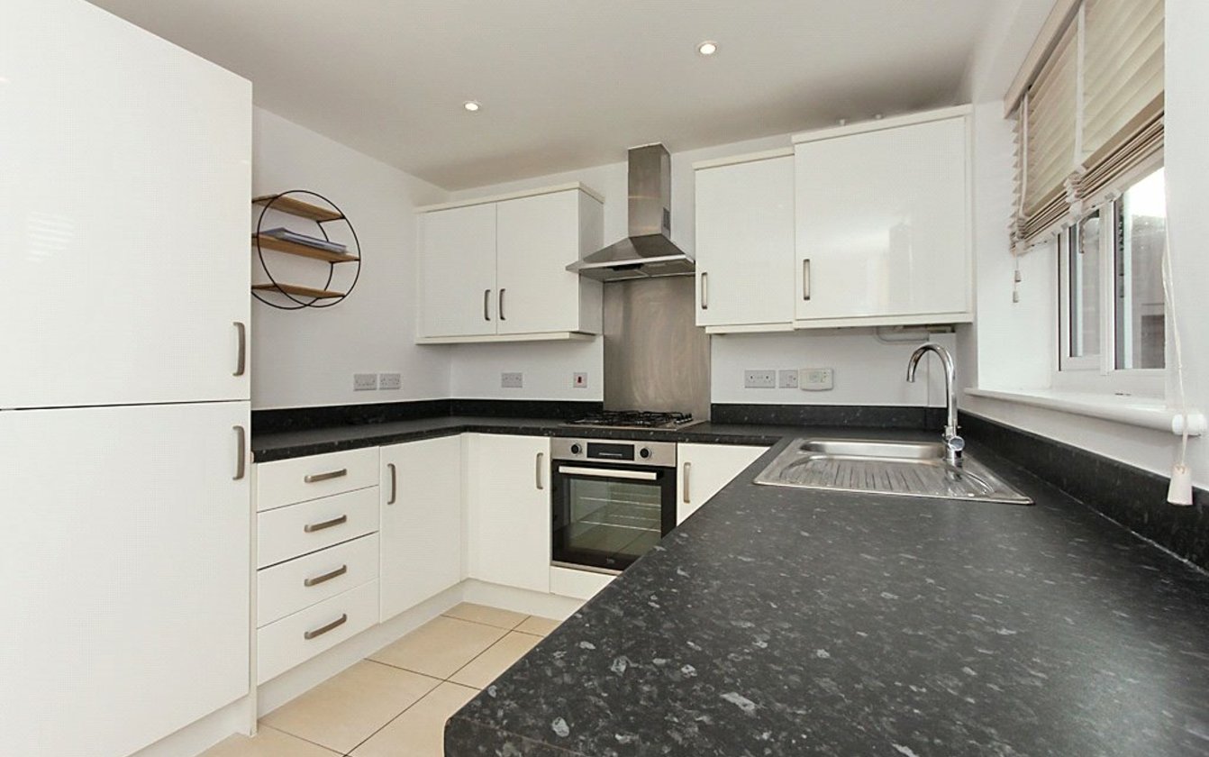 Redwing Avenue, Iwade, SITTINGBOURNE, Kent, ME9, 4416, image-3 - Quealy & Co