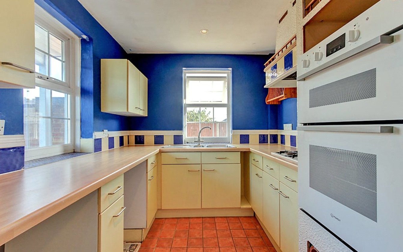 2 Bedroom house for sale in Newman Drive, Kemsley, Sittingbourne, ME10