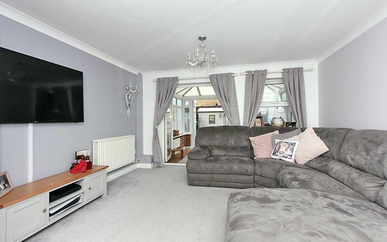 Yeates Drive, Kemsley, Sittingbourne, Kent, ME10, 4433, image-17 - Quealy & Co