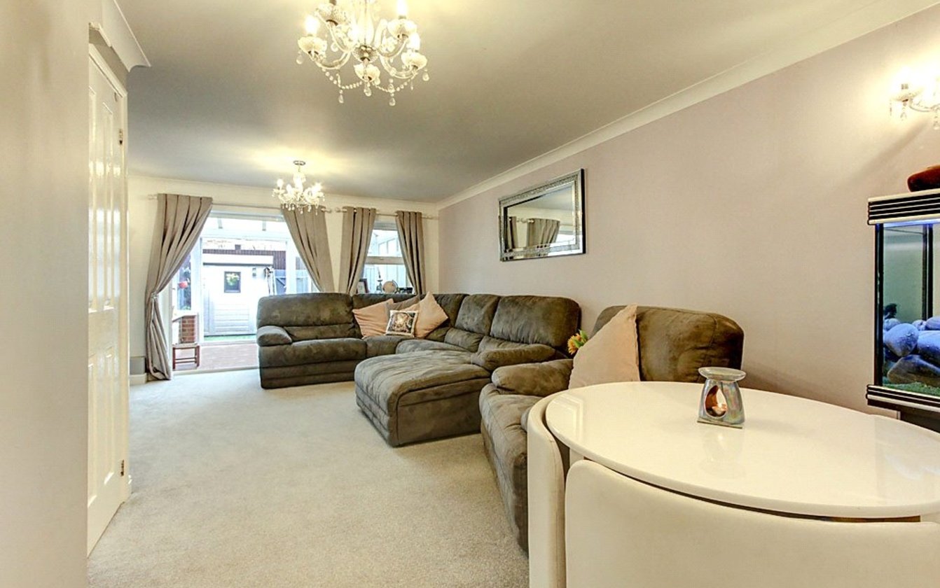 Yeates Drive, Kemsley, Sittingbourne, Kent, ME10, 4433, image-14 - Quealy & Co