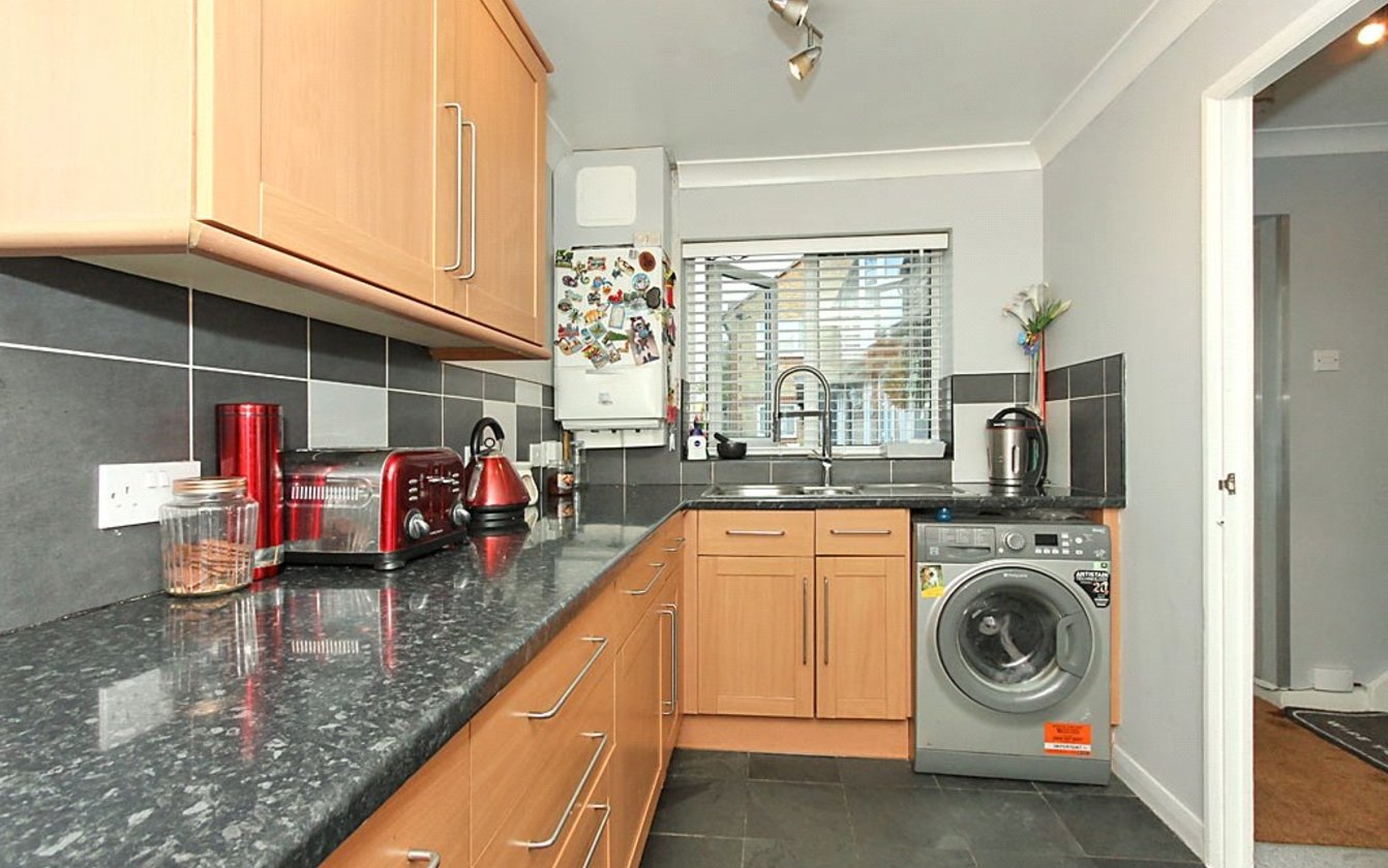 Yeates Drive, Kemsley, Sittingbourne, Kent, ME10, 4433, image-15 - Quealy & Co