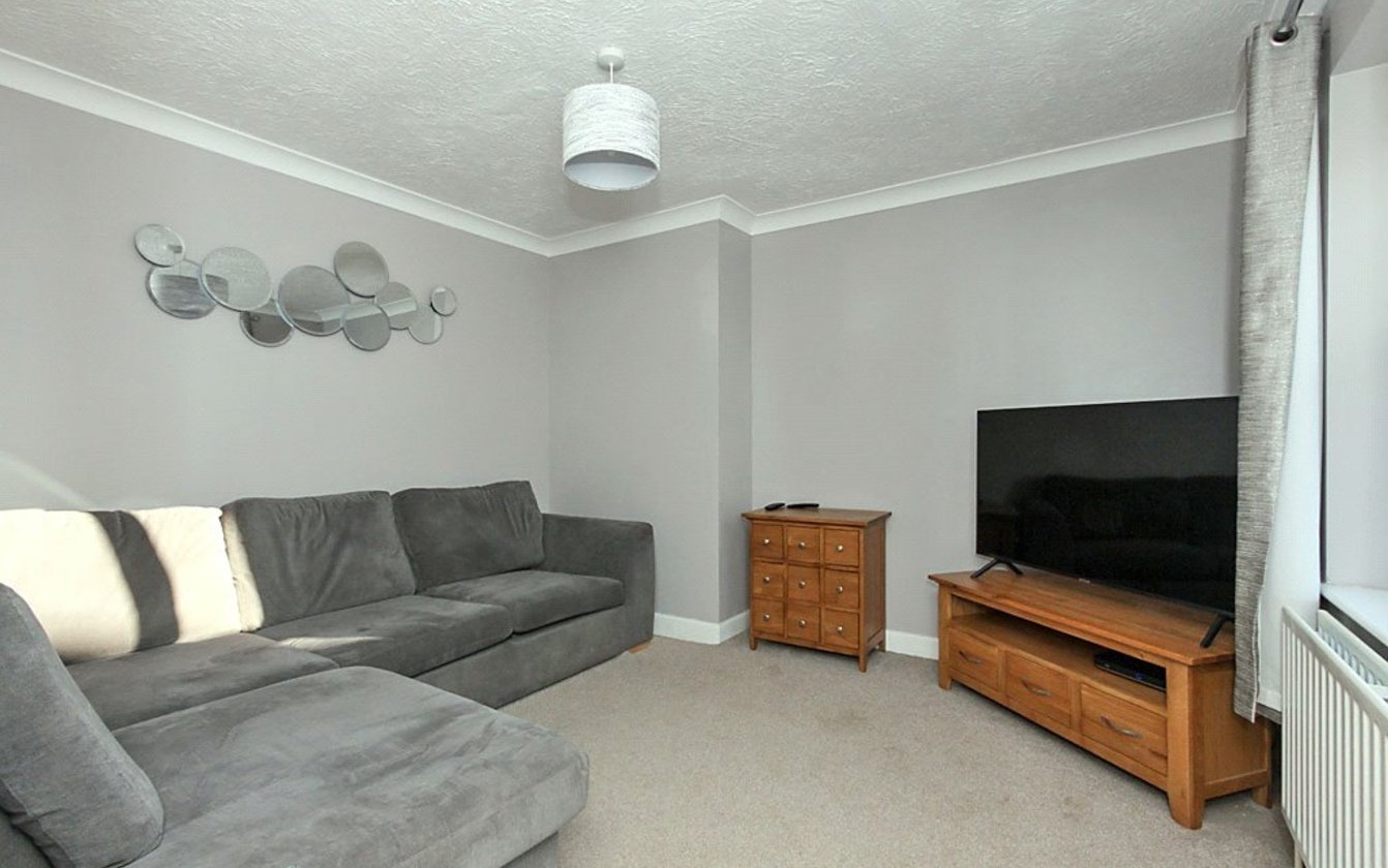 Colson Drive, Iwade, Sittingbourne, ME9, 4500, image-2 - Quealy & Co
