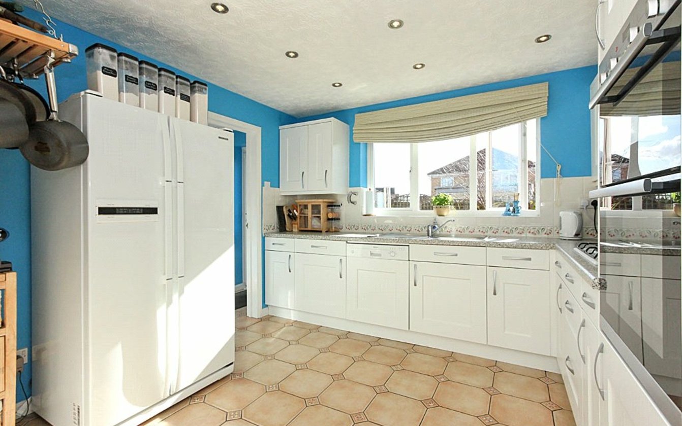 Lance Close, Kemsley, Sittingbourne, ME10, 4578, image-9 - Quealy & Co
