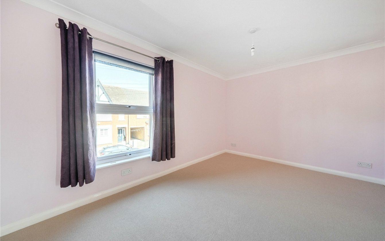 Park Road, Sittingbourne, Kent, ME10, 4593, image-3 - Quealy & Co