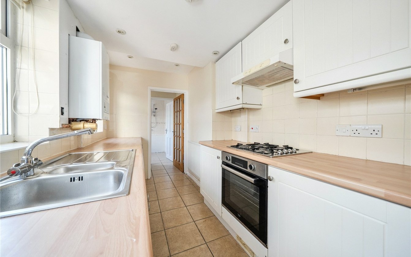 Park Road, Sittingbourne, Kent, ME10, 4593, image-8 - Quealy & Co
