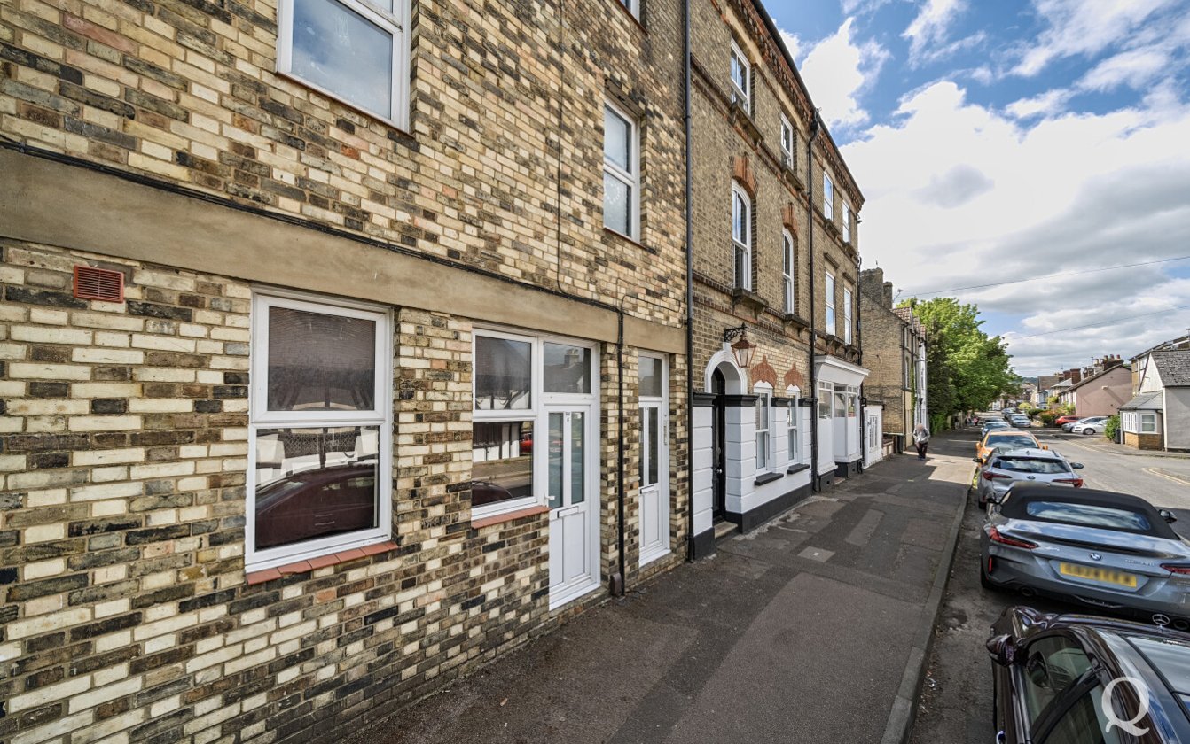 High Street, Snodland, ME6, 4600, image-1 - Quealy & Co