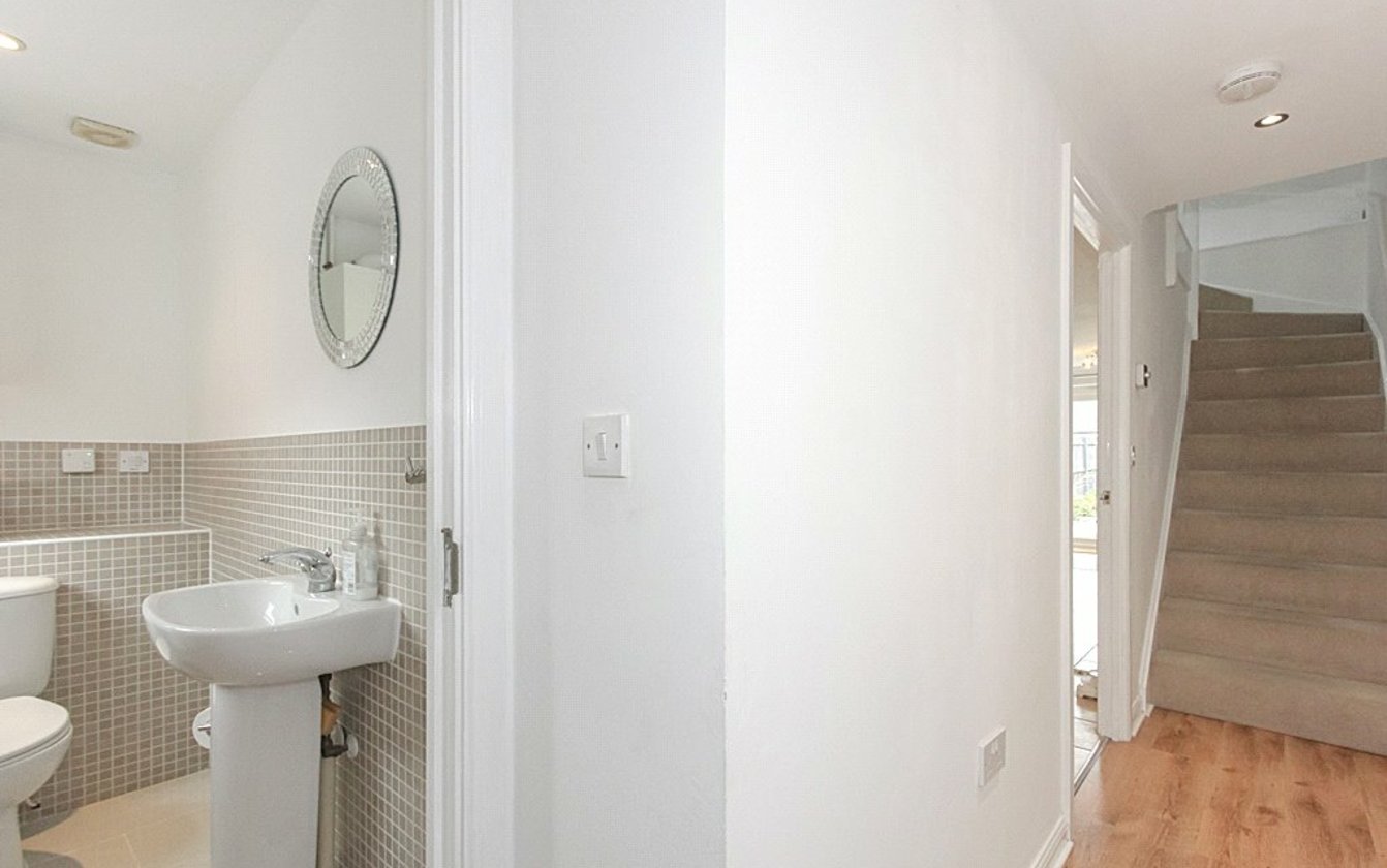 Easton Drive, Sittingbourne, ME10, 4756, image-20 - Quealy & Co