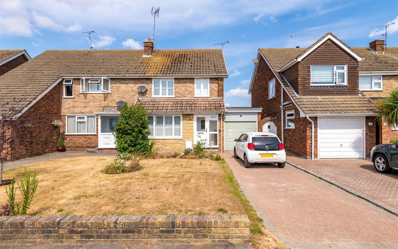 Chatsworth Drive, Sittingbourne, Kent, ME10, 4791, image-1 - Quealy & Co