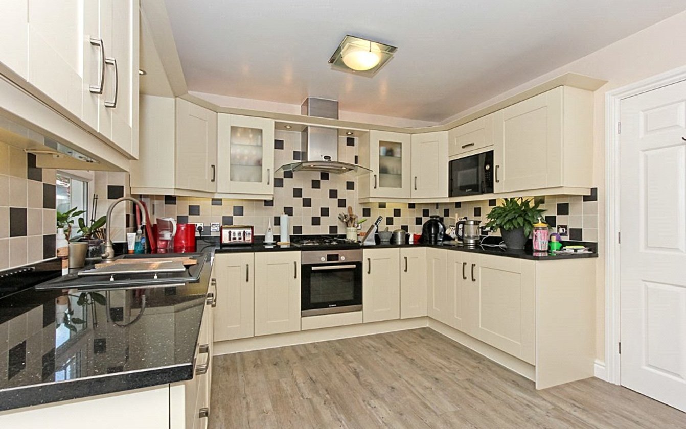 Taillour Close, Kemsley, Sittingbourne, Kent, ME10, 4800, image-2 - Quealy & Co