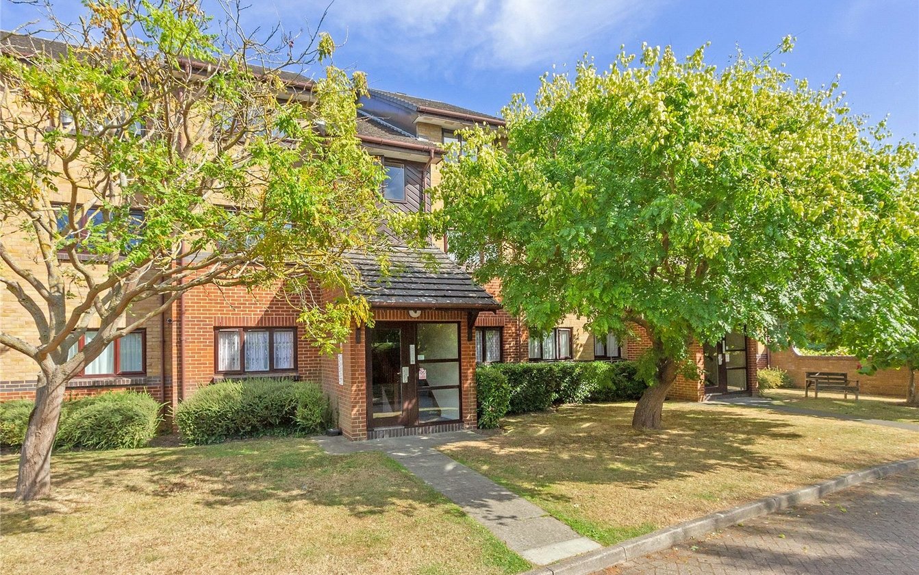 Barkers Court, Sittingbourne, Kent, ME10, 4810, image-1 - Quealy & Co