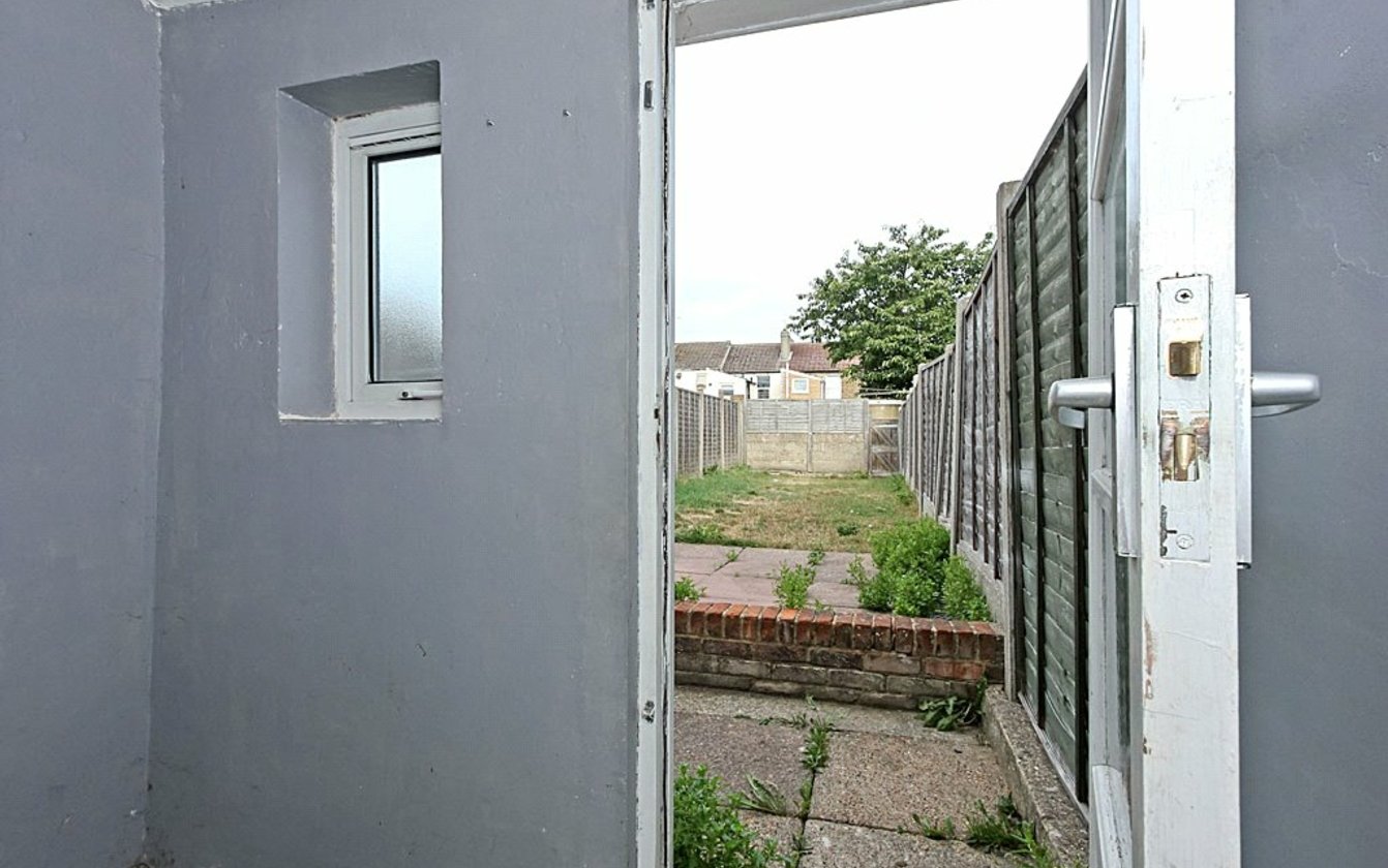 Saxton Street, Gillingham, Kent, ME7, 4820, image-12 - Quealy & Co