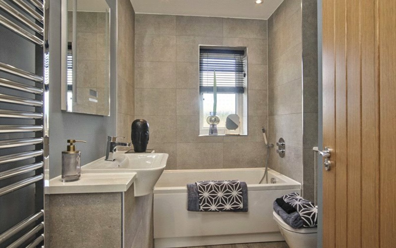 Fairlake View, Sittingbourne, Kent, ME10, 4857, image-14 - Quealy & Co