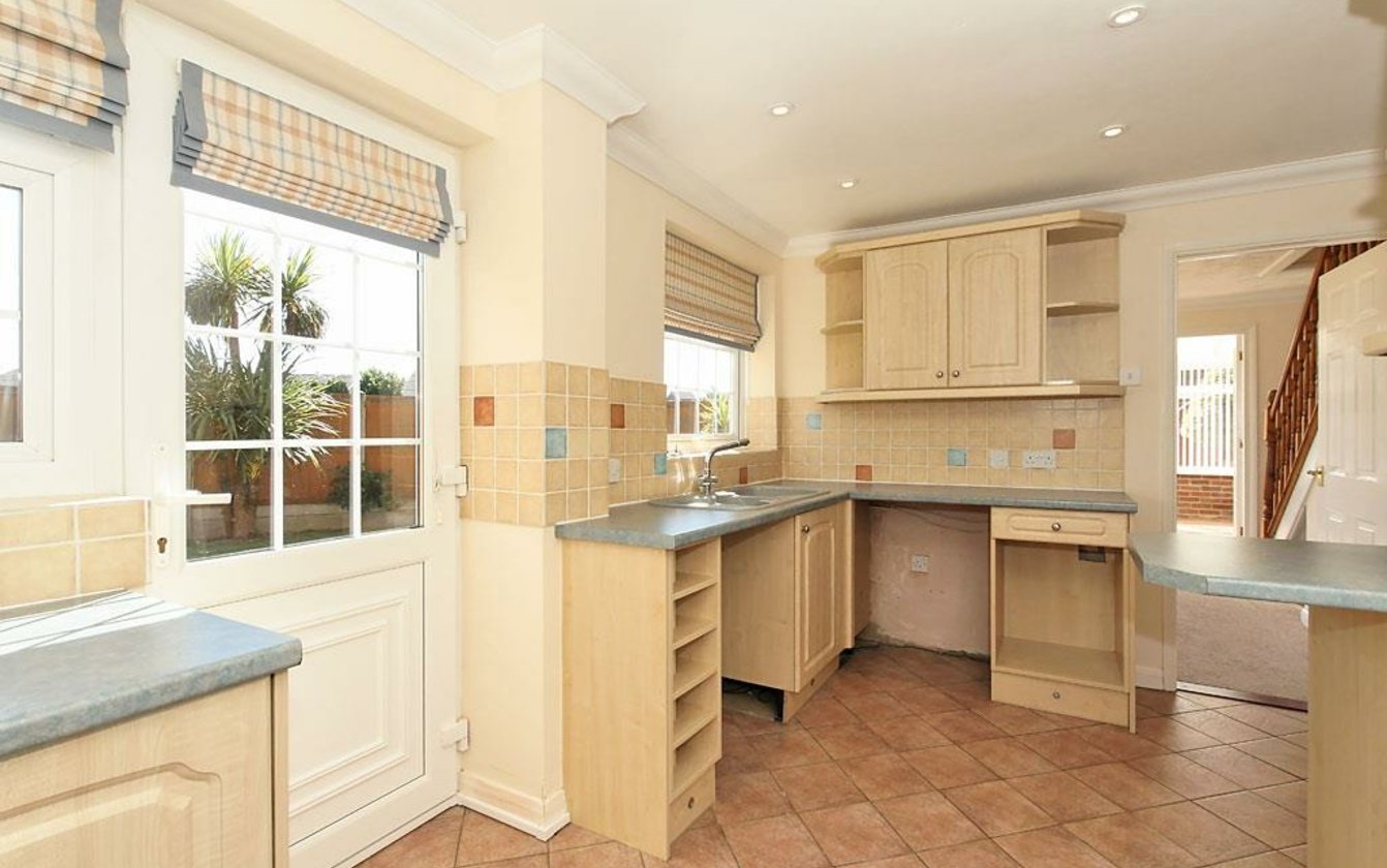 Merlin Close, Sittingbourne, Kent, ME10, 4870, image-16 - Quealy & Co