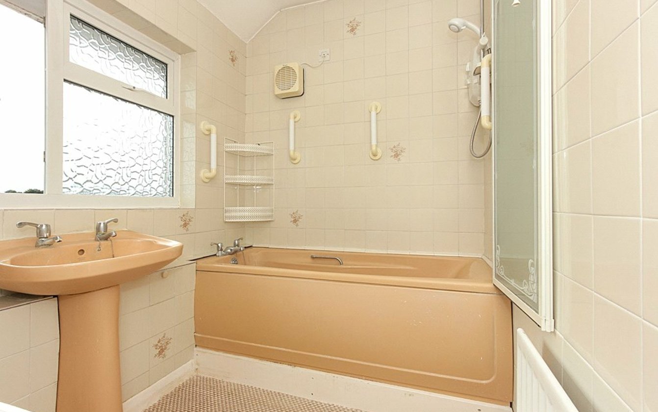 Longridge, Sittingbourne, Kent, ME10, 4871, image-6 - Quealy & Co