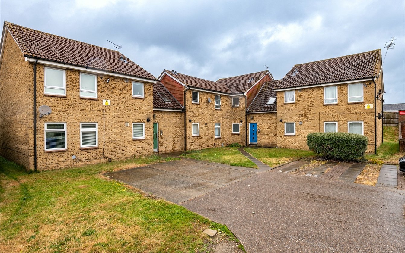 Whimbrel Close, Sittingbourne, Kent, ME10, 4878, image-8 - Quealy & Co