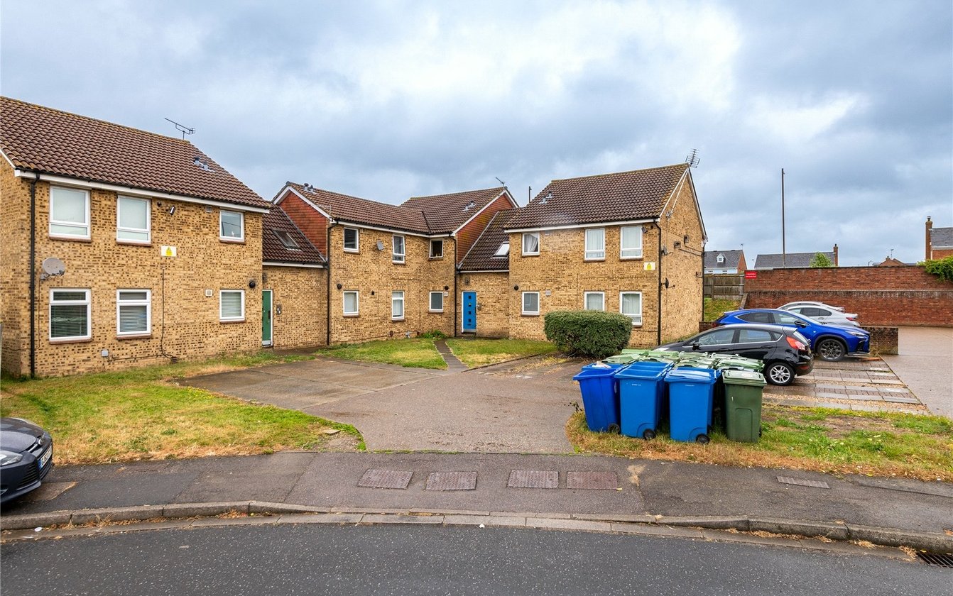 Whimbrel Close, Sittingbourne, Kent, ME10, 4878, image-9 - Quealy & Co