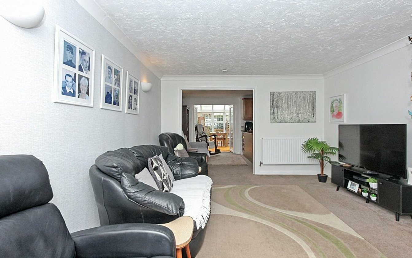 3 Bedroom house for sale in Walsby Drive, Kemsley, Sittingbourne, Kent