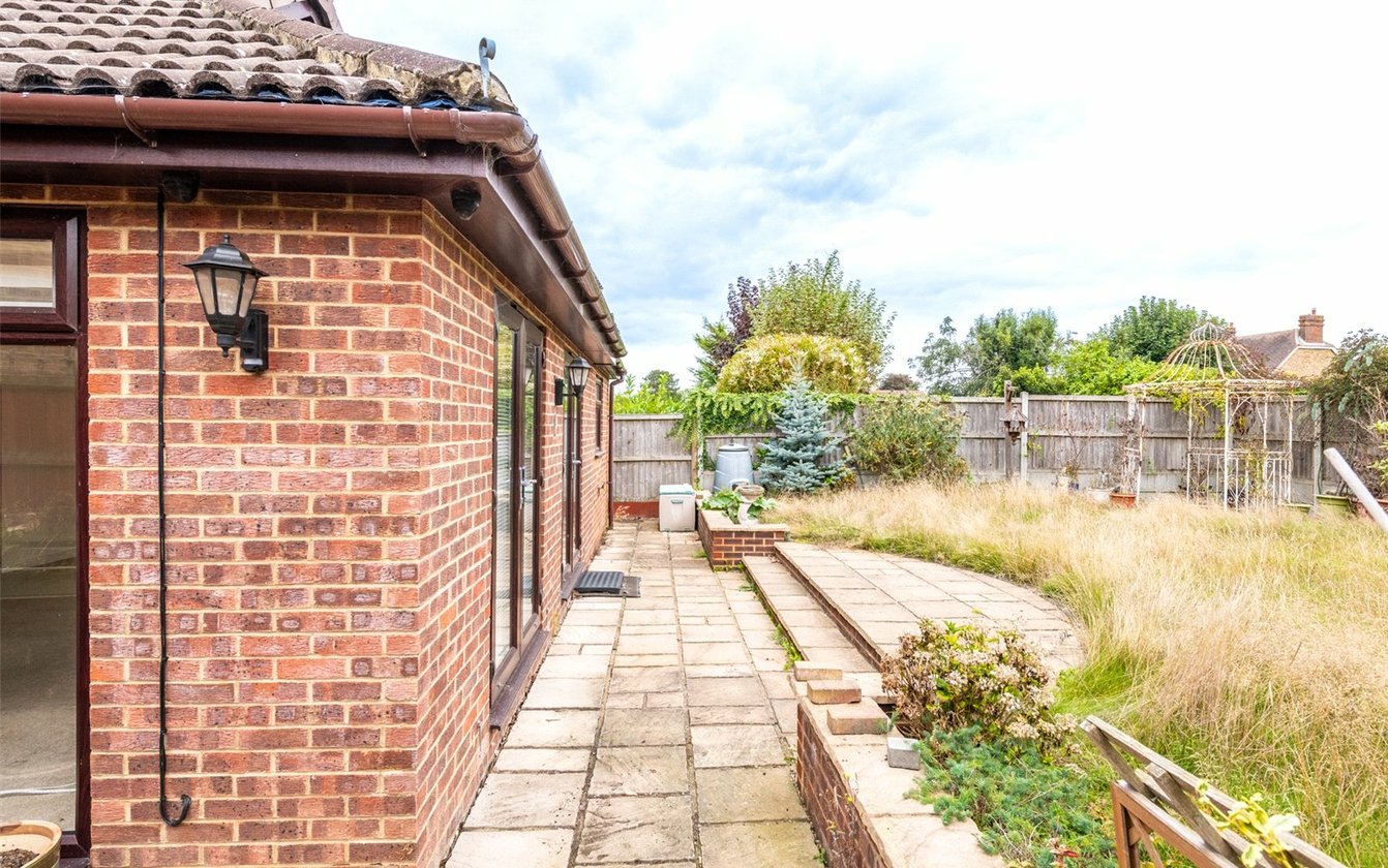2 Bedroom bungalow for sale in Blandford Gardens, Sittingbourne, ME10