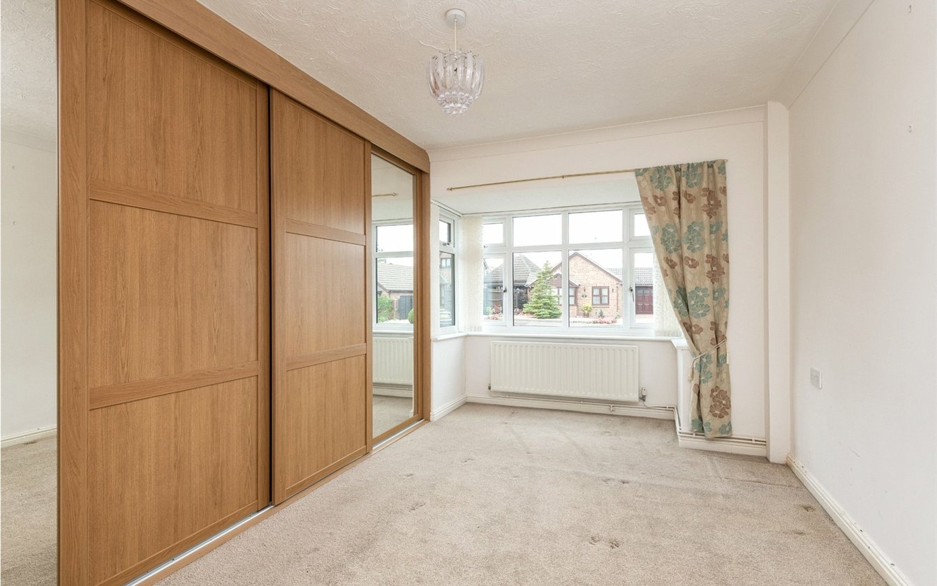 2 Bedroom bungalow for sale in Blandford Gardens, Sittingbourne, ME10