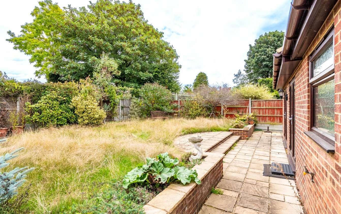 2 Bedroom bungalow for sale in Blandford Gardens, Sittingbourne, ME10