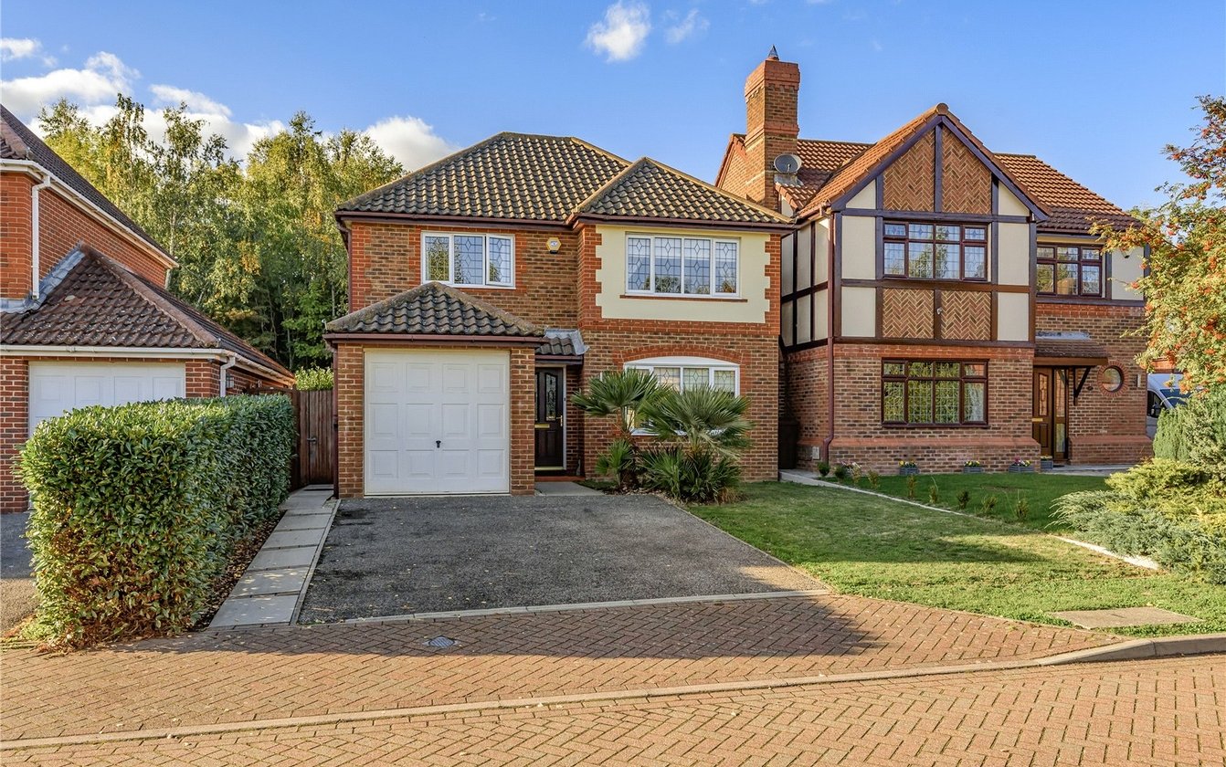 4 Bedroom house for sale in Balas Drive, Sittingbourne, Kent, ME10