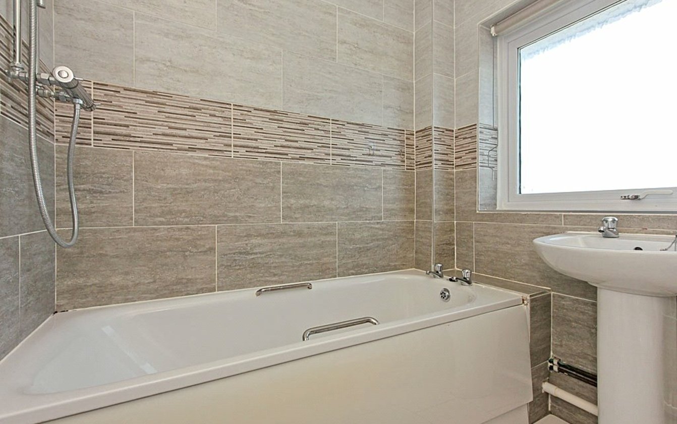 Salisbury Close, Sittingbourne, Kent, ME10, 4909, image-8 - Quealy & Co