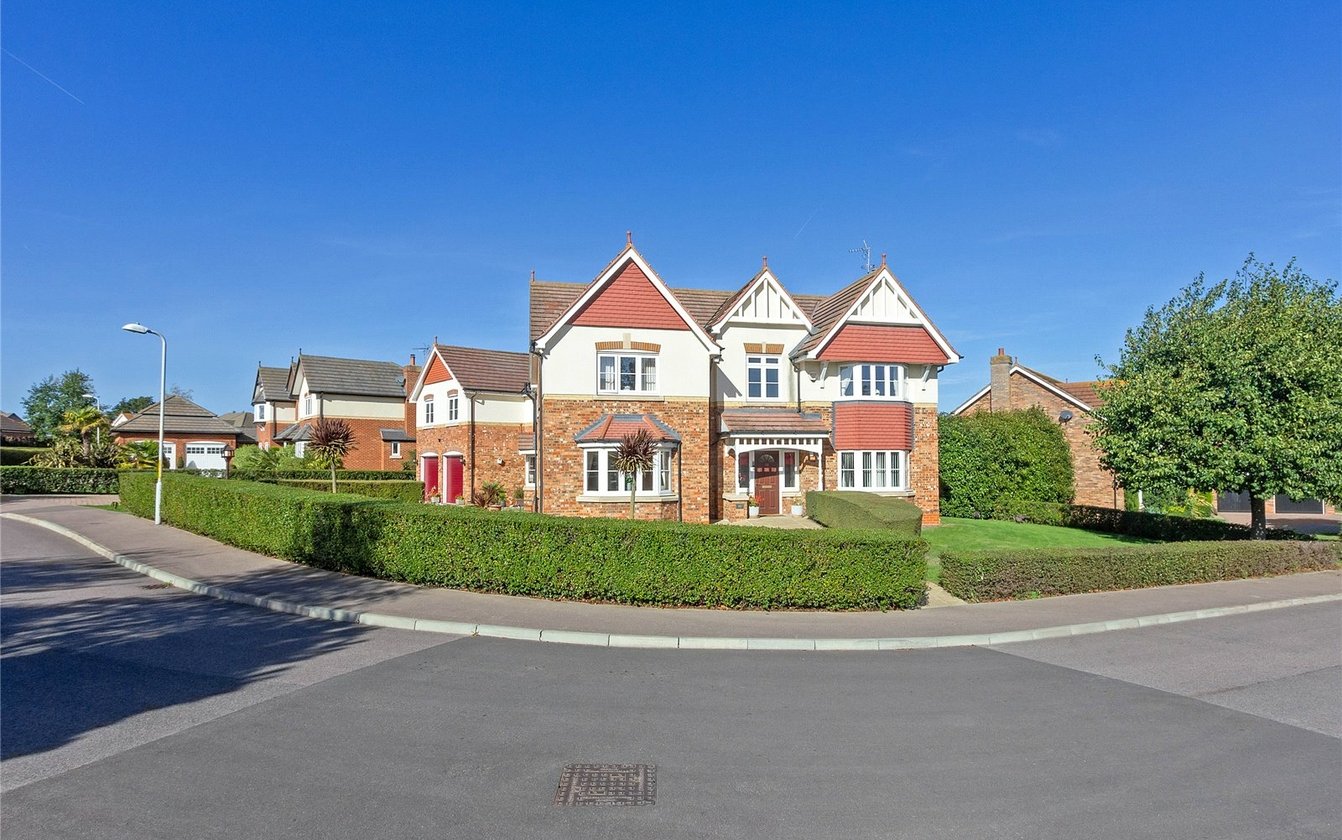 5 Bedroom house for sale in Oak Tree Close, Eastchurch, Sheerness, Kent