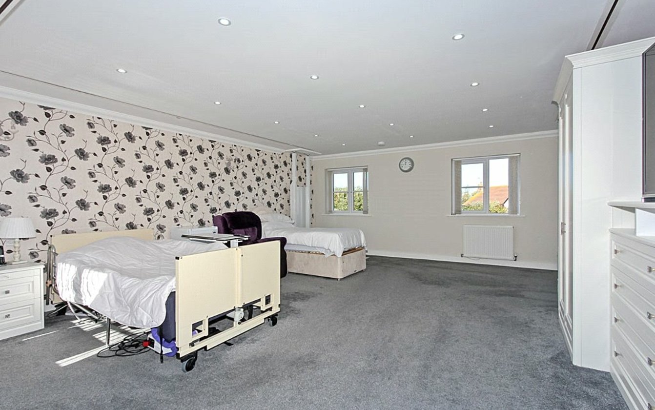 Oak Tree Close, Eastchurch, Sheerness, Kent, ME12, 4911, image-17 - Quealy & Co