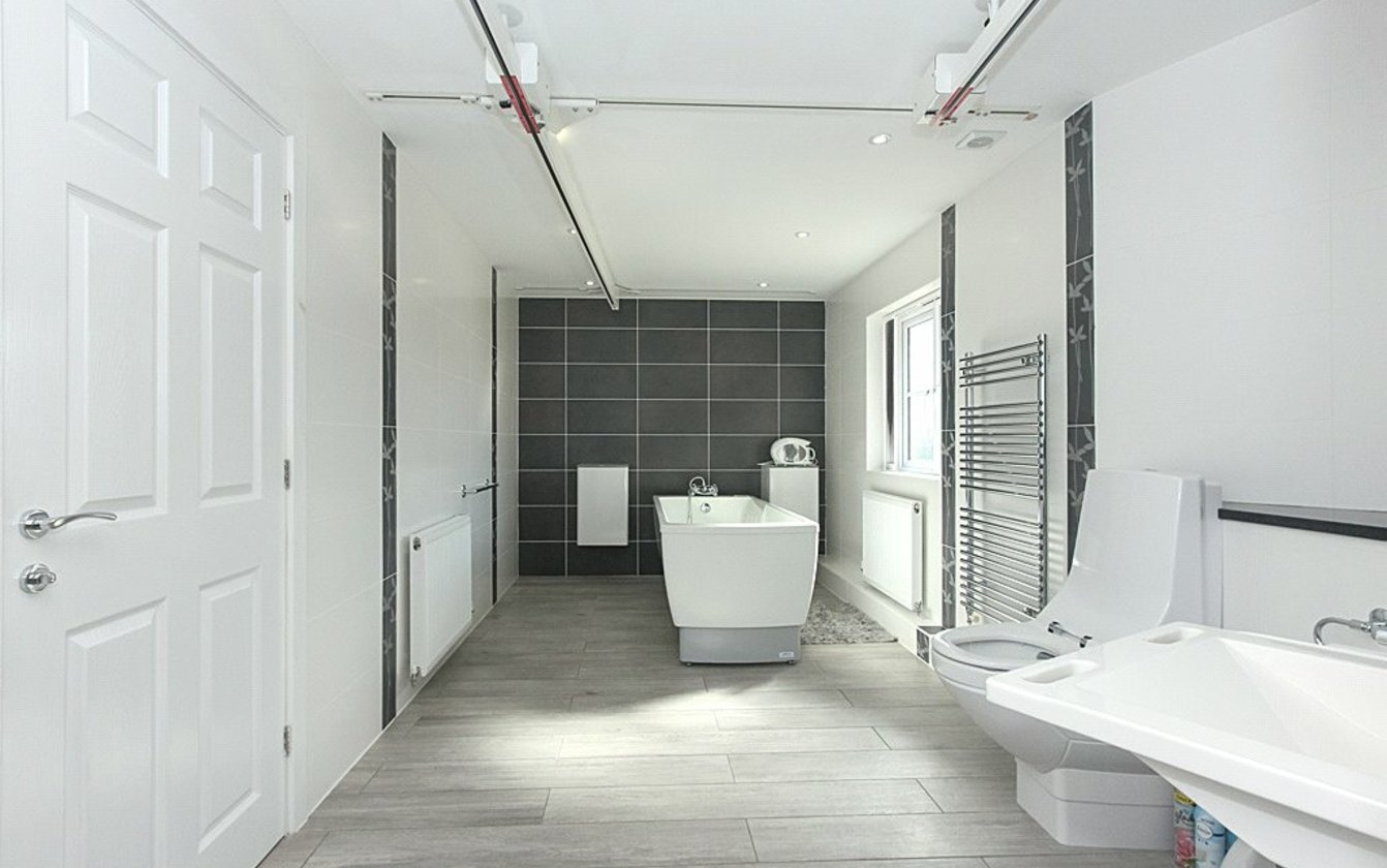 Oak Tree Close, Eastchurch, Sheerness, Kent, ME12, 4911, image-6 - Quealy & Co