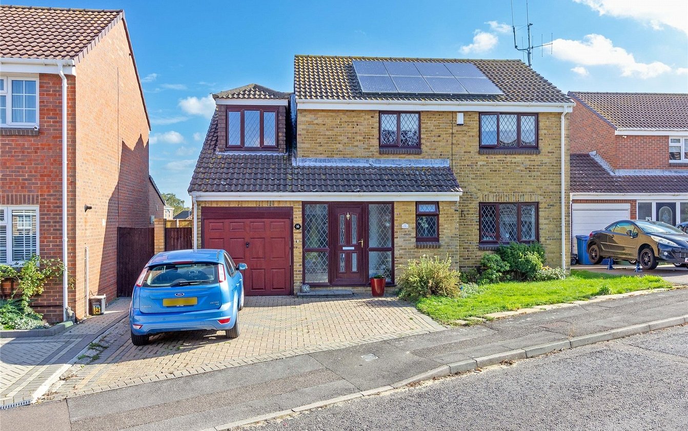 4 Bedroom house for sale in Fallowfield, Sittingbourne, Kent, ME10