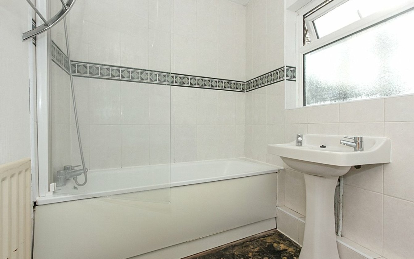 Tonge Road, Sittingbourne, Kent, ME10, 4929, image-7 - Quealy & Co
