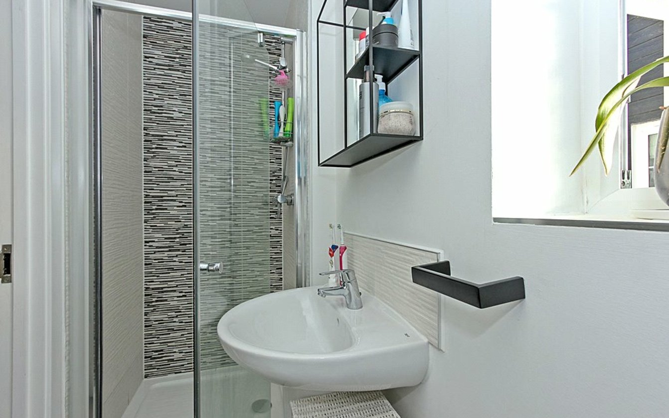 Debnam Grove, Sittingbourne, Kent, ME10, 4939, image-6 - Quealy & Co