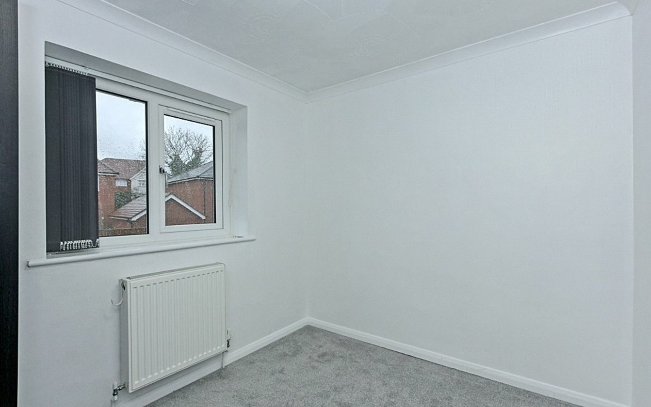 3 Bedroom house for sale in Oastview, Rainham, Gillingham, Kent, ME8