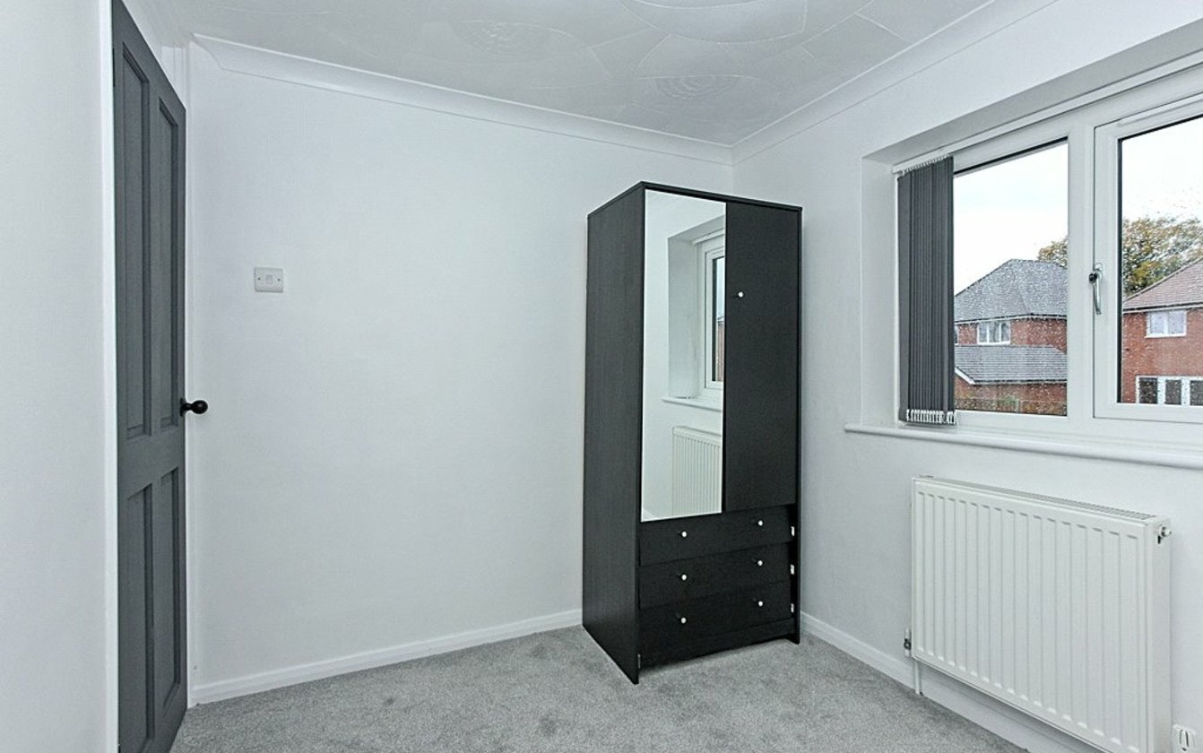 3 Bedroom house for sale in Oastview, Rainham, Gillingham, Kent, ME8