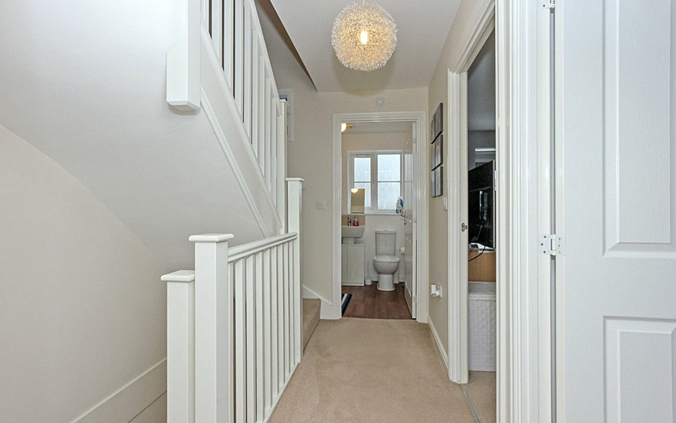Green Oak Crescent, Iwade, Sittingbourne, Kent, ME9, 4996, image-14 - Quealy & Co