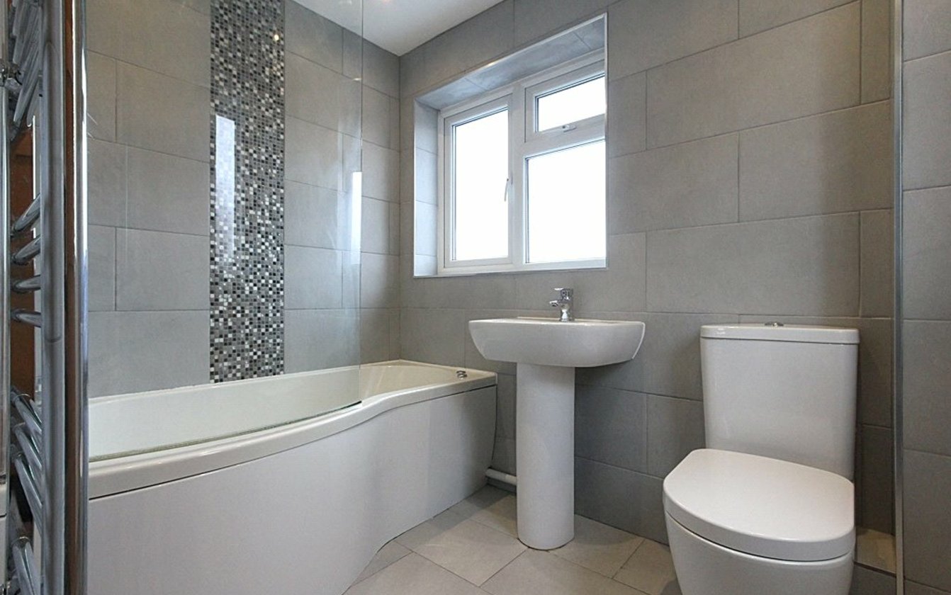 Cumberland Drive, Lower Halstow, Sittingbourne, Kent, ME9, 5012, image-6 - Quealy & Co