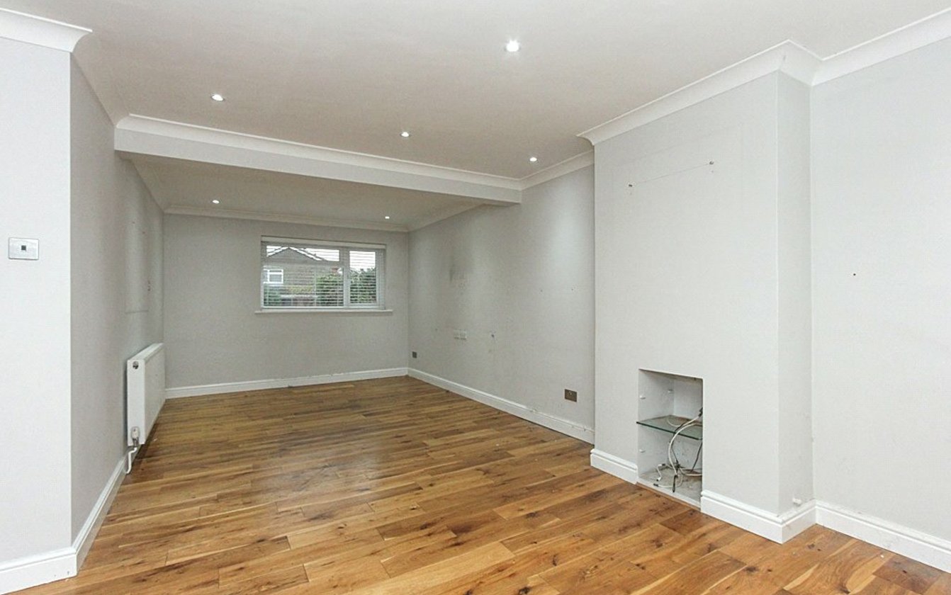 3 Bedroom bungalow for sale in Warwick Crescent, Sittingbourne, Kent