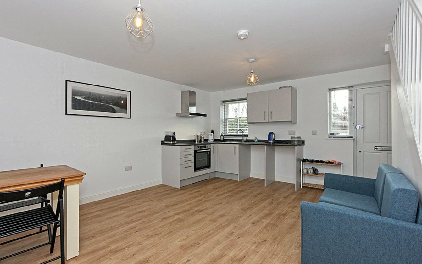High Street, Milton Regis, Sittingbourne, Kent, ME10, 5031, image-7 - Quealy & Co