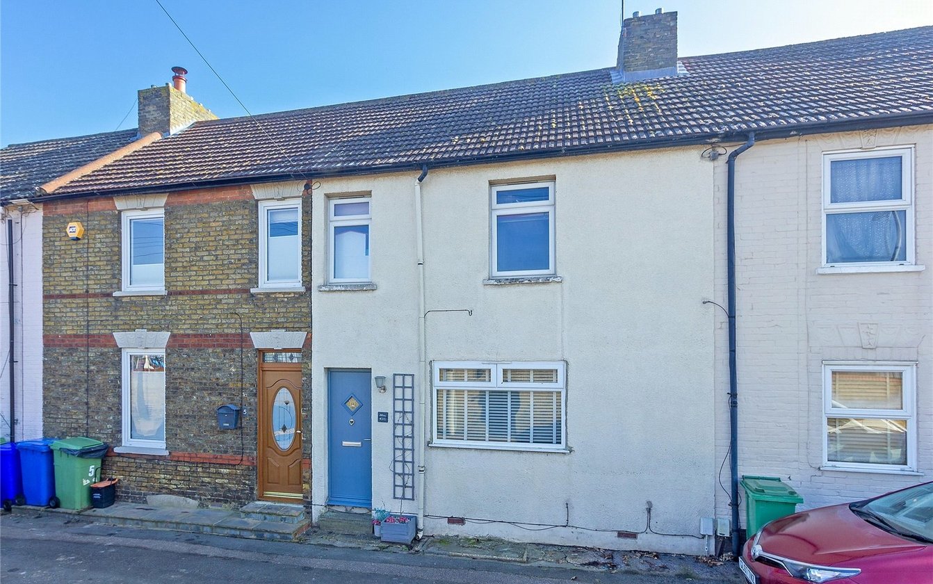 Cryalls Lane, Sittingbourne, Kent, ME10, 5044, image-1 - Quealy & Co