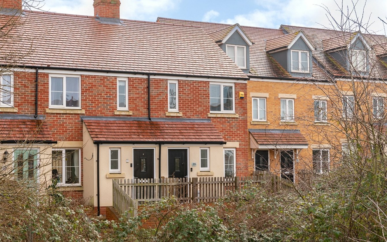 Peach Blossom Drive, Iwade, Sittingbourne, Kent, ME9, 5045, image-1 - Quealy & Co