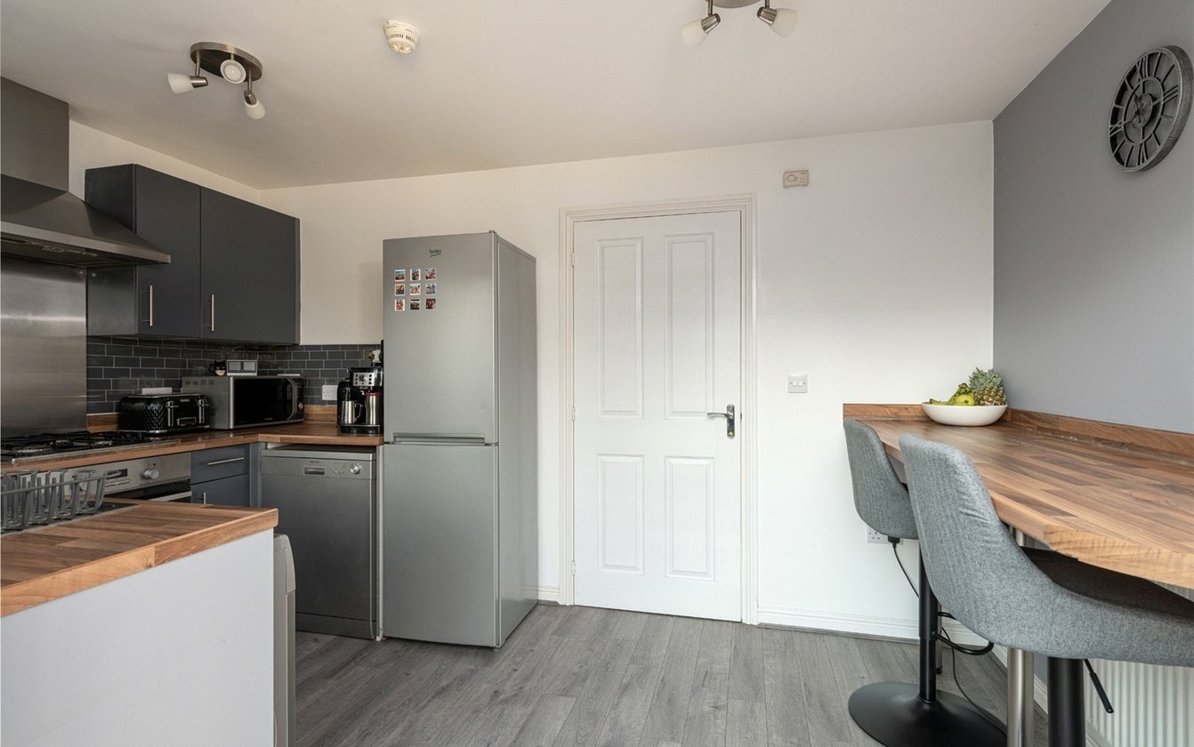 Peach Blossom Drive, Iwade, Sittingbourne, Kent, ME9, 5045, image-12 - Quealy & Co